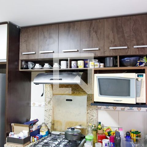Casa à venda com 203m², 3 quartos e 2 vagas Casa à venda com 203m², 3 quartos e 2 vagasCozinha