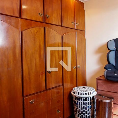 Casa à venda com 203m², 3 quartos e 2 vagas Casa à venda com 203m², 3 quartos e 2 vagasCloset da suíte 3