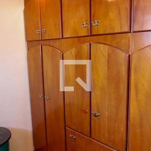 Casa à venda com 203m², 3 quartos e 2 vagas Casa à venda com 203m², 3 quartos e 2 vagasCloset da suíte 3