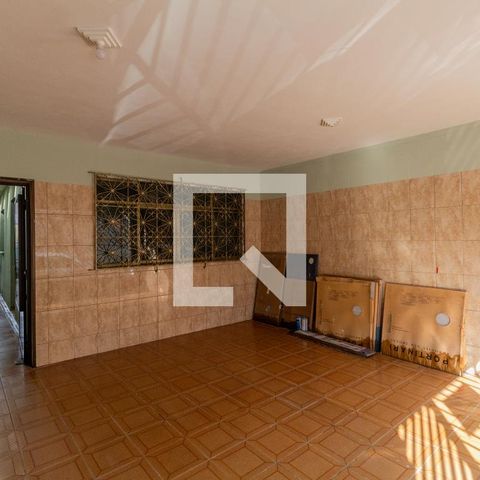 Casa à venda com 132m², 2 quartos e 2 vagasGaragem