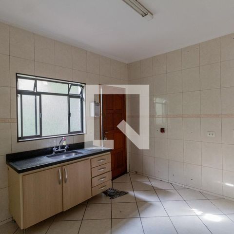 Casa à venda com 132m², 2 quartos e 2 vagasCozinha