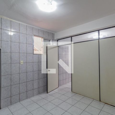 Casa à venda com 132m², 2 quartos e 2 vagasEdícula