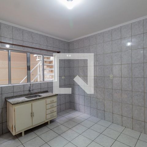 Casa à venda com 132m², 2 quartos e 2 vagasEdícula