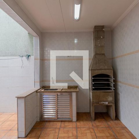 Casa à venda com 132m², 2 quartos e 2 vagasChurrasqueira