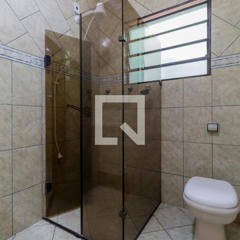 Casa à venda com 132m², 2 quartos e 2 vagasBanheiro