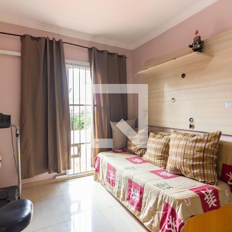 Casa à venda com 217m², 4 quartos e 3 vagasSuíte 4