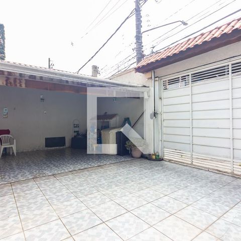 Casa à venda com 217m², 4 quartos e 3 vagasGaragem