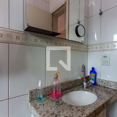 Casa à venda com 217m², 4 quartos e 3 vagasBanheiro da Suíte 4