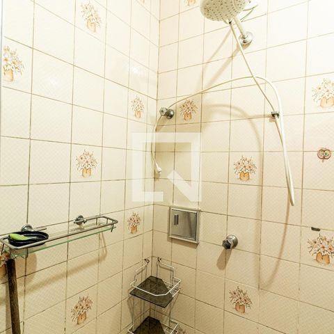 Casa para alugar com 400m², 3 quartos e 2 vagasBanheiro 3