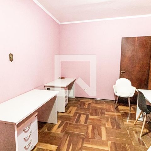 Casa para alugar com 400m², 3 quartos e 2 vagasQuarto 6