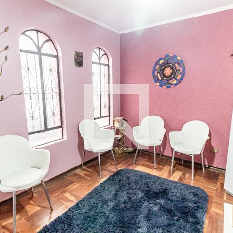 Casa para alugar com 400m², 3 quartos e 2 vagasSala
