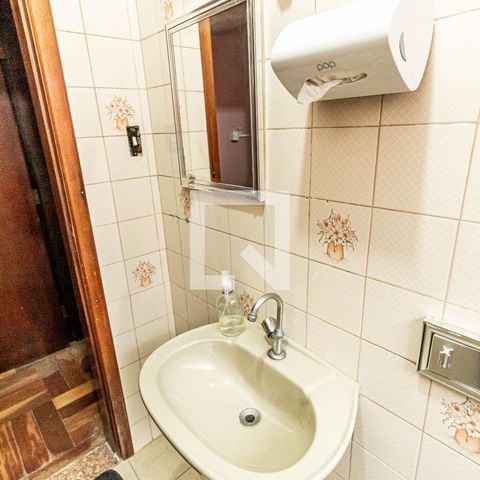 Casa para alugar com 400m², 3 quartos e 2 vagasBanheiro 2