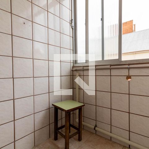 Apartamento à venda com 68m², 2 quartos e sem vagaÁrea de Serviço