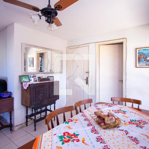 Apartamento à venda com 140m², 2 quartos e 2 vagas Apartamento à venda com 140m², 2 quartos e 2 vagasSala