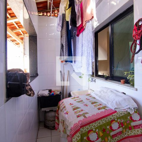 Apartamento à venda com 140m², 2 quartos e 2 vagas Apartamento à venda com 140m², 2 quartos e 2 vagasÁrea de Serviço