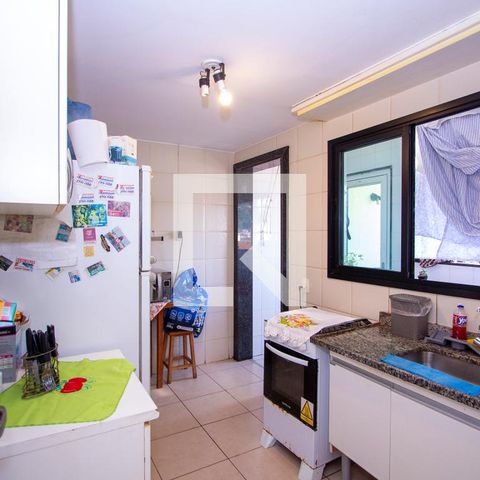 Apartamento à venda com 140m², 2 quartos e 2 vagas Apartamento à venda com 140m², 2 quartos e 2 vagasCozinha