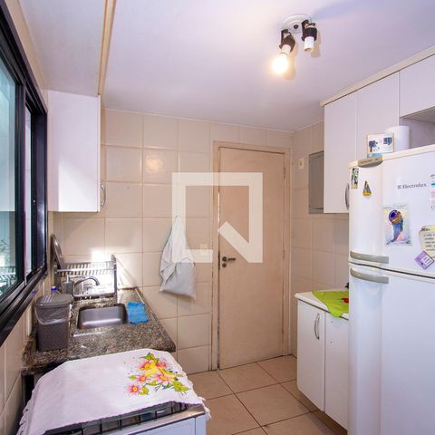 Apartamento à venda com 140m², 2 quartos e 2 vagas Apartamento à venda com 140m², 2 quartos e 2 vagasCozinha