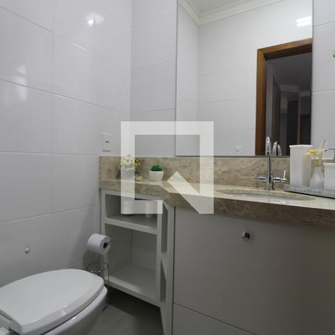 Casa à venda com 175m², 3 quartos e 4 vagasBanheiro da suíte 1