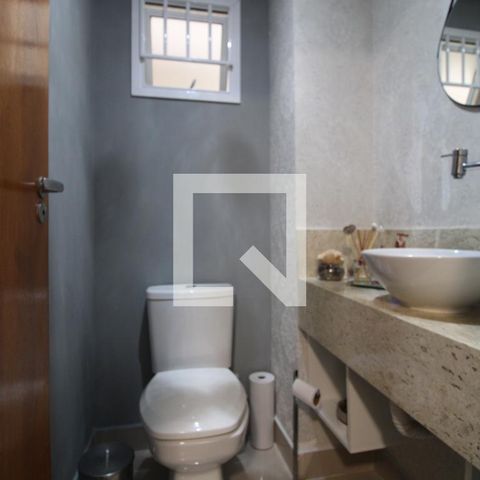 Casa à venda com 175m², 3 quartos e 4 vagasLavabo
