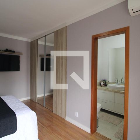 Casa à venda com 175m², 3 quartos e 4 vagasSuíte 3