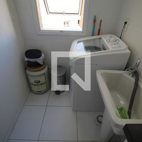 Apartamento à venda com 76m², 3 quartos e 2 vagasCozinha e Área de Serviço