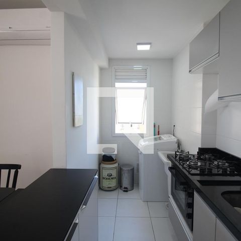 Apartamento à venda com 76m², 3 quartos e 2 vagasCozinha e Área de Serviço