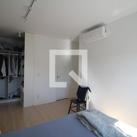 Apartamento à venda com 76m², 3 quartos e 2 vagasSuíte
