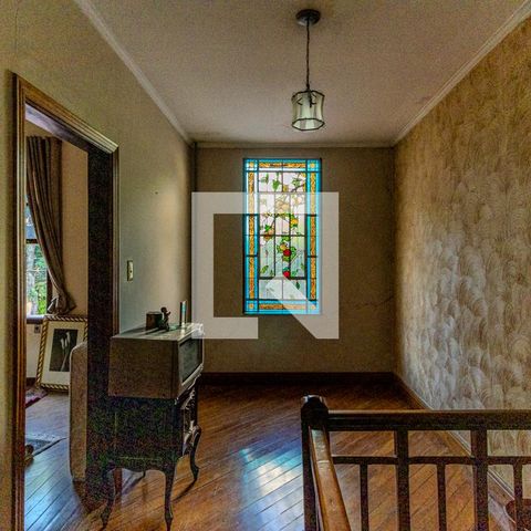 Casa à venda com 533m², 4 quartos e 4 vagasCorredor