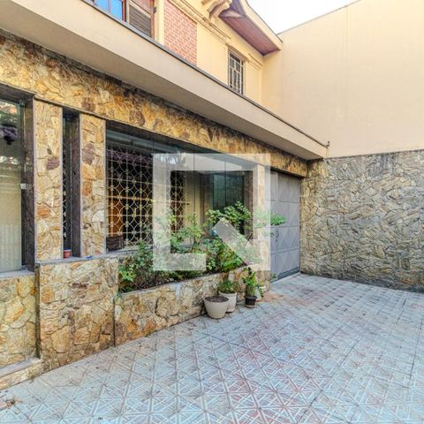 Casa à venda com 533m², 4 quartos e 4 vagasQuintal