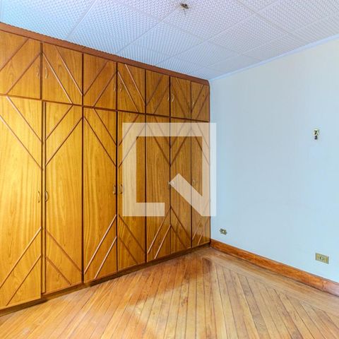 Casa à venda com 533m², 4 quartos e 4 vagasQuarto 3