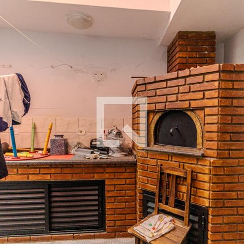 Casa à venda com 533m², 4 quartos e 4 vagasForno
