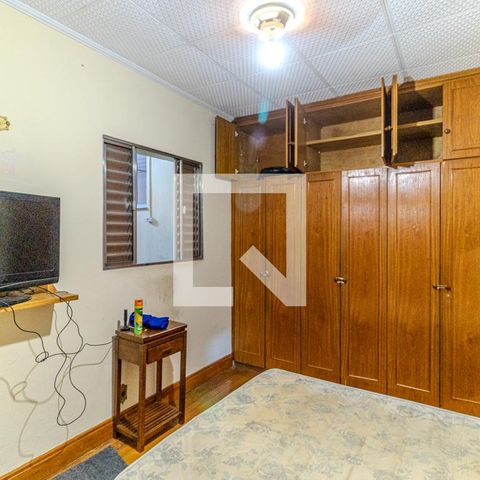 Casa à venda com 533m², 4 quartos e 4 vagasQuarto 2