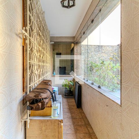 Casa à venda com 533m², 4 quartos e 4 vagasVaranda