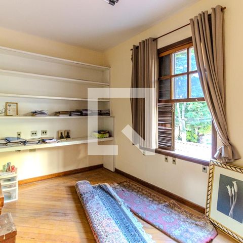 Casa à venda com 533m², 4 quartos e 4 vagasQuarto 1