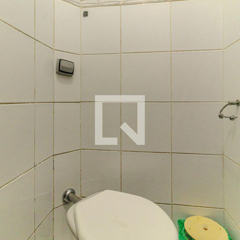 Casa à venda com 533m², 4 quartos e 4 vagasLavabo 1
