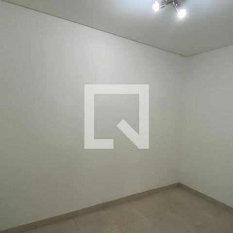 Casa de condomínio à venda com 931m², 4 quartos e 8 vagas