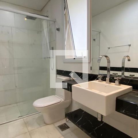 Casa de condomínio à venda com 931m², 4 quartos e 8 vagas