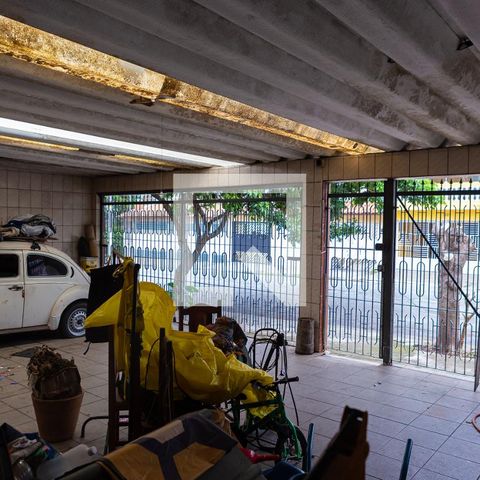 Casa à venda com 260m², 3 quartos e 4 vagasGaragem