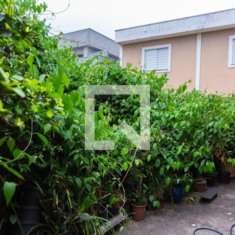 Casa à venda com 260m², 3 quartos e 4 vagasQuintal