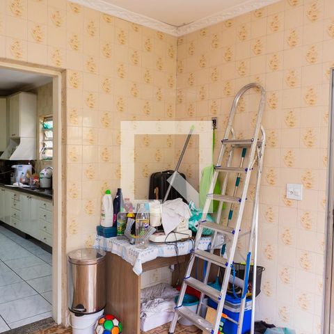 Casa à venda com 260m², 3 quartos e 4 vagasÁrea de Serviço