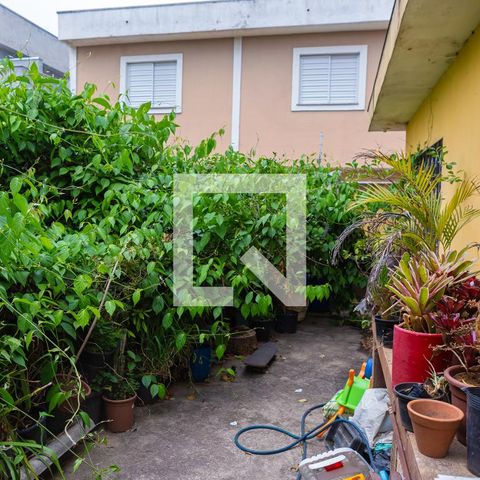 Casa à venda com 260m², 3 quartos e 4 vagasQuintal