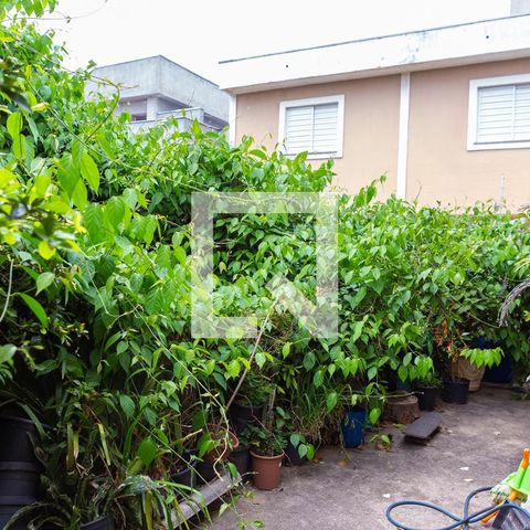 Casa à venda com 260m², 3 quartos e 4 vagasQuintal