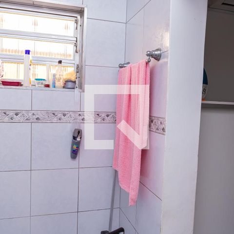 Casa à venda com 260m², 3 quartos e 4 vagasBanheiro do Quarto 1