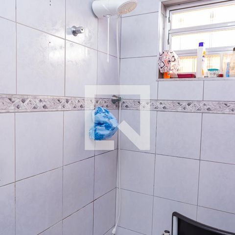Casa à venda com 260m², 3 quartos e 4 vagasBanheiro do Quarto 1