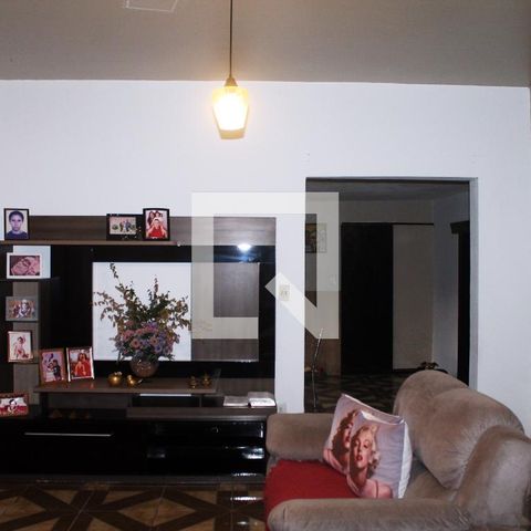 Apartamento à venda com 220m², 3 quartos e 2 vagasSala