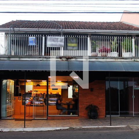 Apartamento à venda com 220m², 3 quartos e 2 vagasFachada