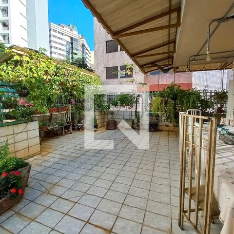 Apartamento à venda com 321m², 5 quartos e 1 vagaSacada