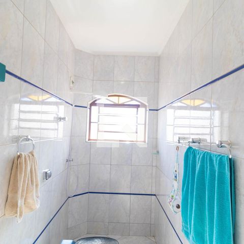 Casa à venda com 179m², 4 quartos e 3 vagasbanheiro