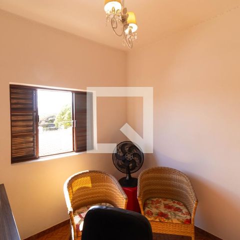 Casa à venda com 179m², 4 quartos e 3 vagasQuarto 02