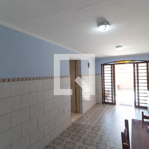 Casa à venda com 179m², 4 quartos e 3 vagasCozinha da casa 02